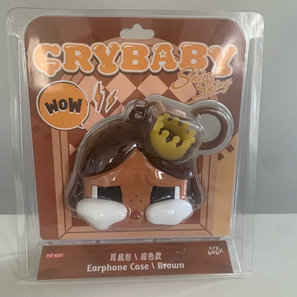 POPMART Cry Baby Shiny Shiny Earphone Case - Brown Queen